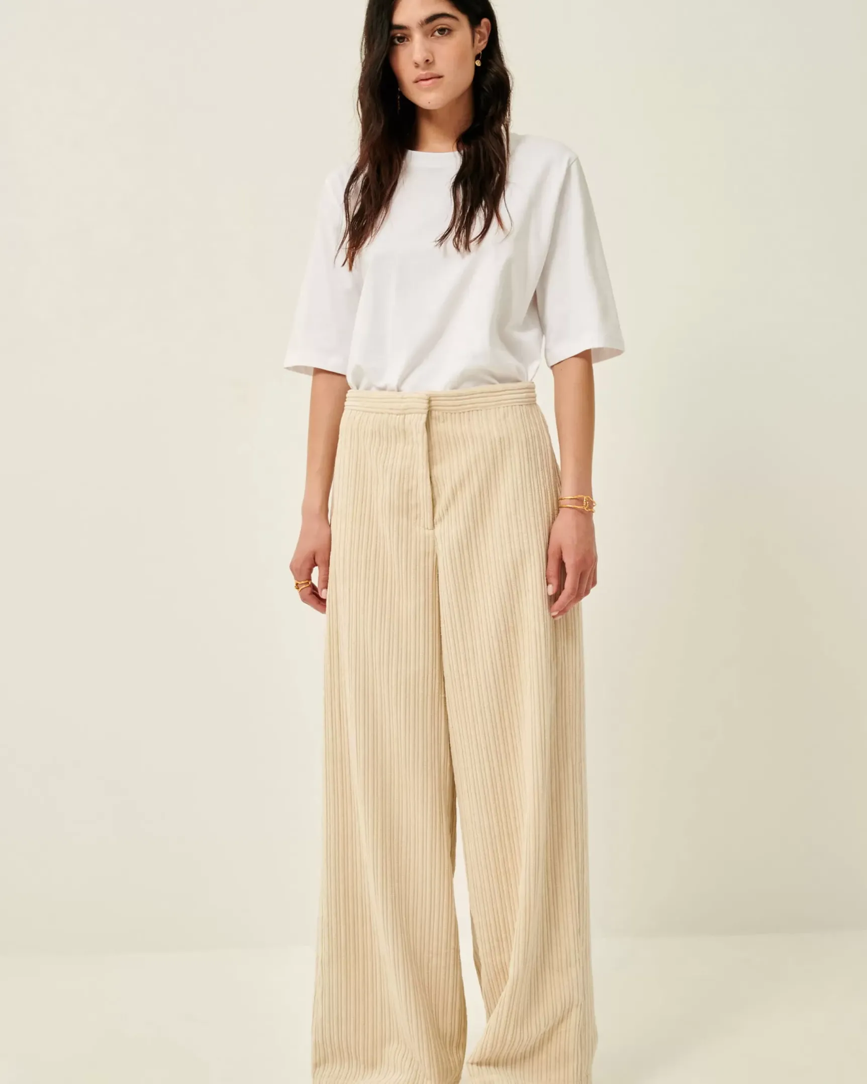 Cap east Pantalons