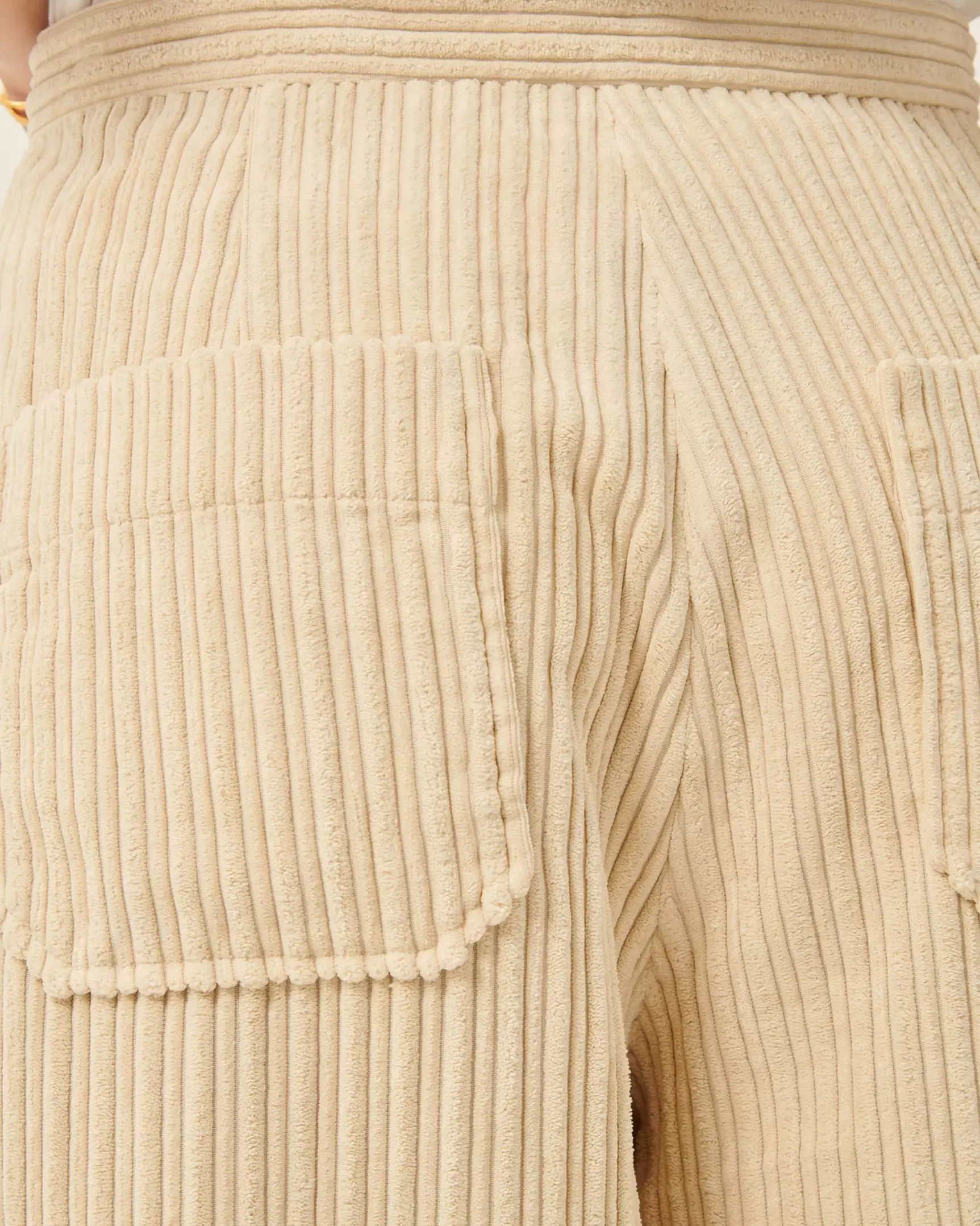 Cap east Pantalons