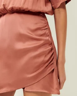 Sale Thea Spring 2024