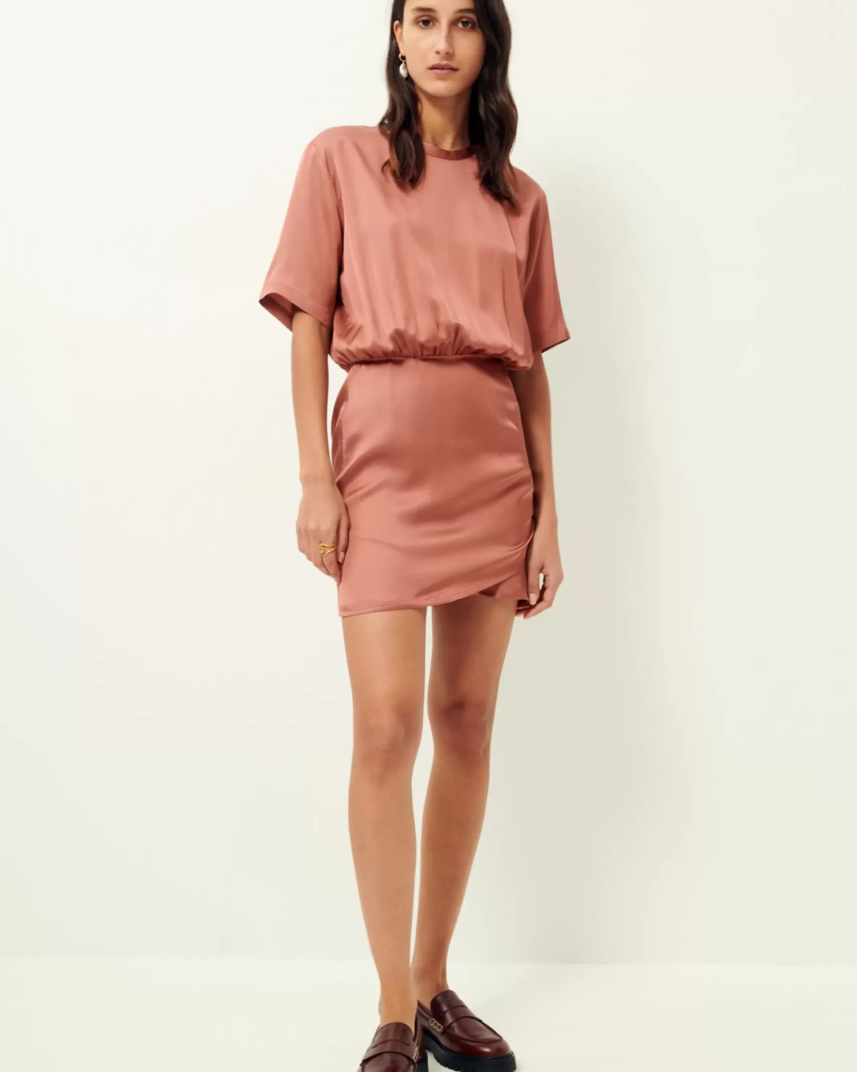 Thea Robes