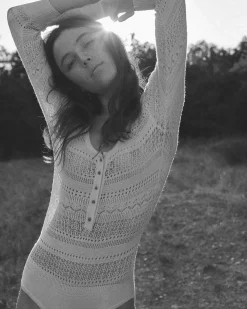 Hot Winona Tops